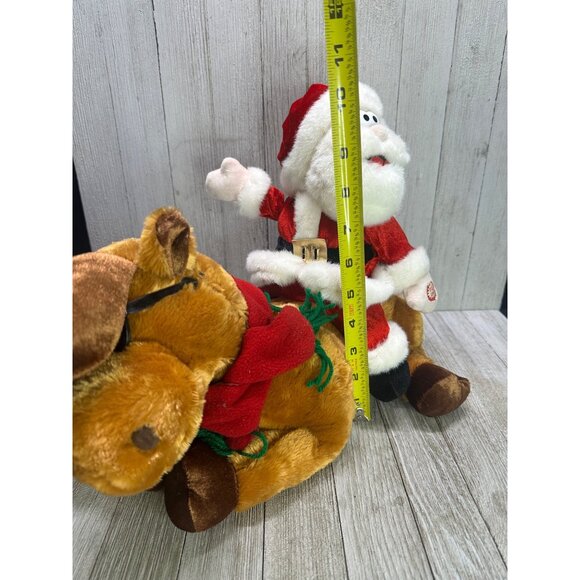 Vtg DanDee Plush Santa Riding Reindeer Christmas Music Livin La Vida Loca Works - Picture 10 of 12